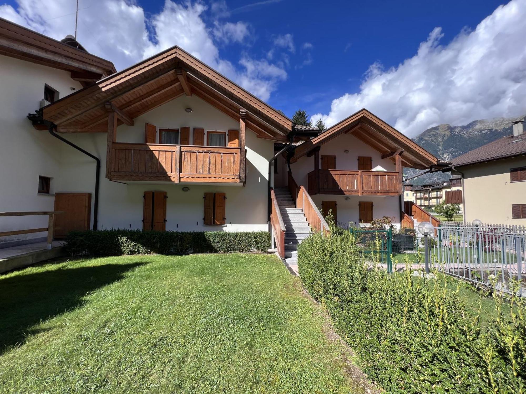 Residence Valentino Pinzolo Eksteriør bilde